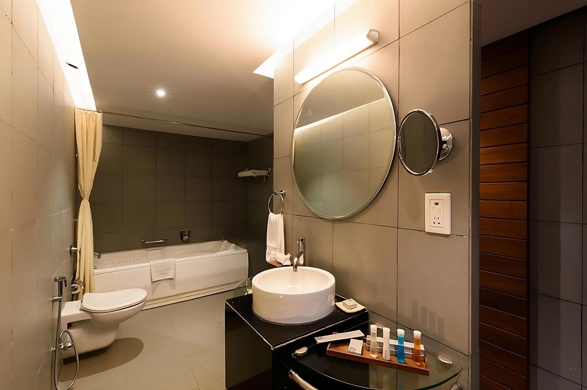 The Golkonda Resort And Spa حيدر أباد المظهر الخارجي الصورة